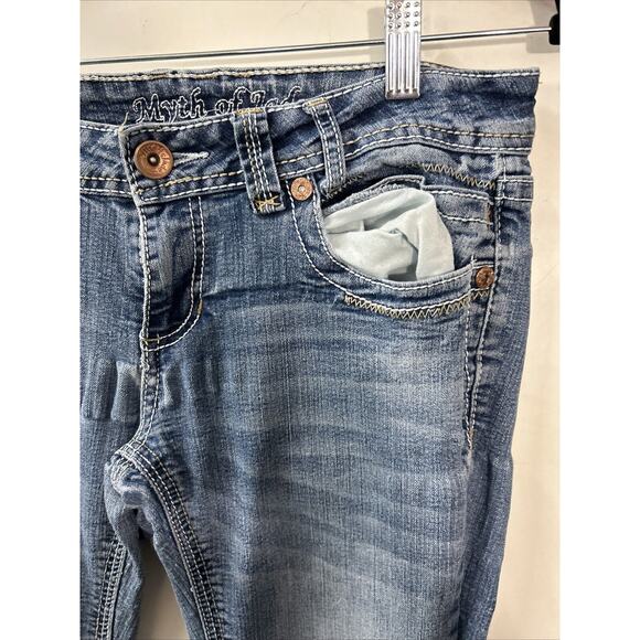 Myth Of‎ Jade Women's Blue Bootcut Medium Wash Stretch Jeans Size 6 Low Rise - Picture 3 of 14